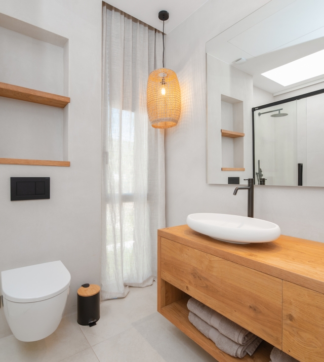 Resa Estates villa sant Jordi modern Ibiza for sale bathroom.jpg